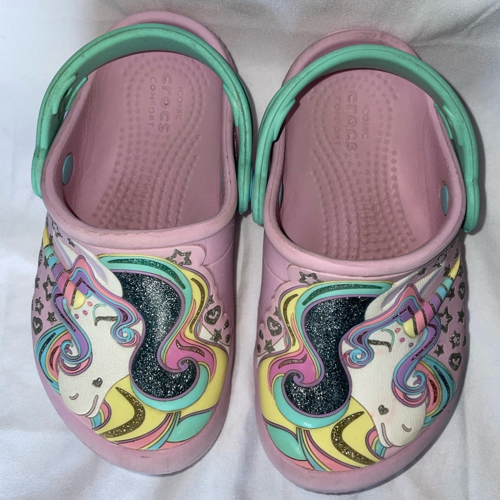 Unicorn Crocs 🦄